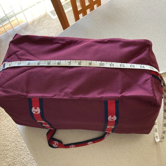 Victoria's Secret PINK Burgundy Logo Duffle Weekender Bag. NWT - Picture 14 of 16